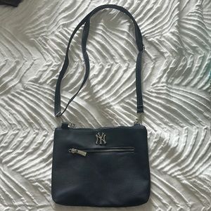 Yankee’s Navy Purse